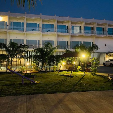Viola Beacon Resort, Lonavla Exterior foto